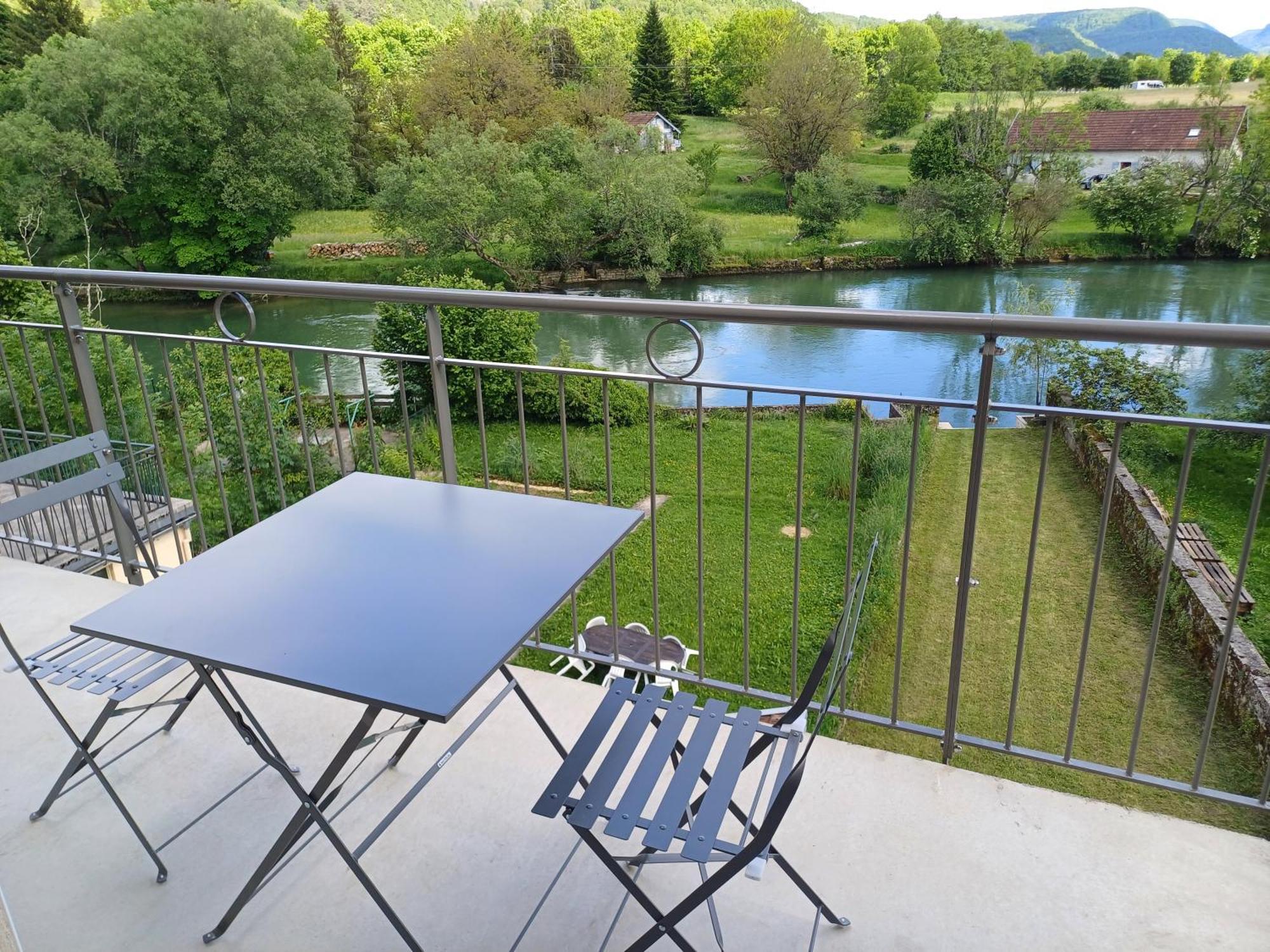 Maison De Vacances - Vue Panoramique Riviere אורנה מראה חיצוני תמונה